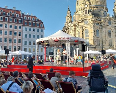 "Lesebühne: Worte Inklusiv" – Das ABZ beim Palais Sommer 2025