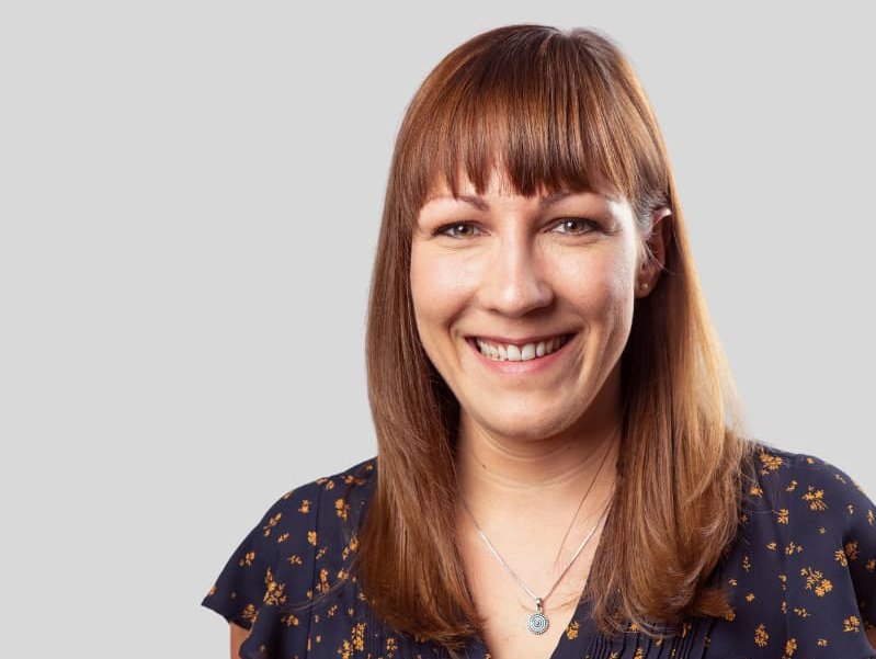 Ansprechpartner Caroline Dietrich