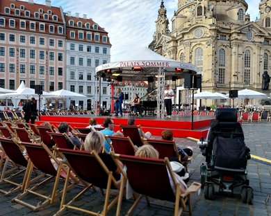 "Lesebühne: Worte Inklusiv" – Das ABZ beim Palais Sommer 2025