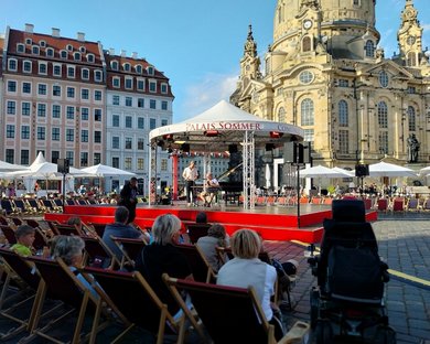 "Lesebühne: Worte Inklusiv" – Das ABZ beim Palais Sommer 2025
